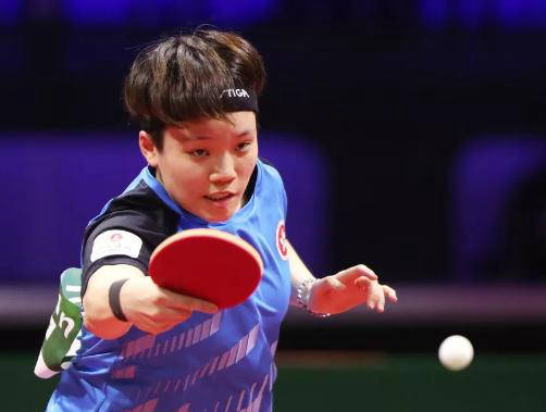 而巴塞罗那 而巴塞罗那