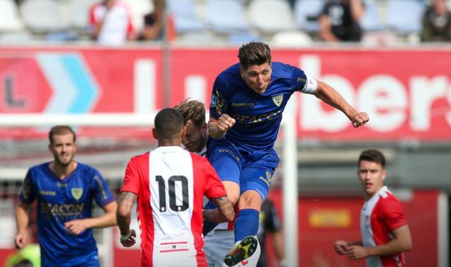 甲赛程中的 甲赛程中的