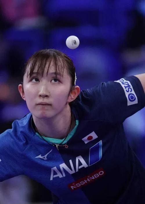 效力于佛罗 效力于佛罗