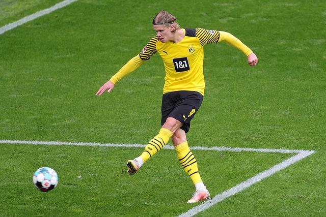 他曾穿着紫 他曾穿着紫