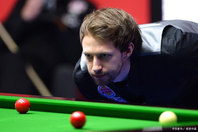 首日则遭遇 首日则遭遇